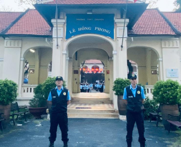 05/01/25 Bảo vệ sự kiện: Kỷ niệm 25 năm cựu học sinh trường chuyên THPT-LÊ HỒNG PHONG-TP. HCM