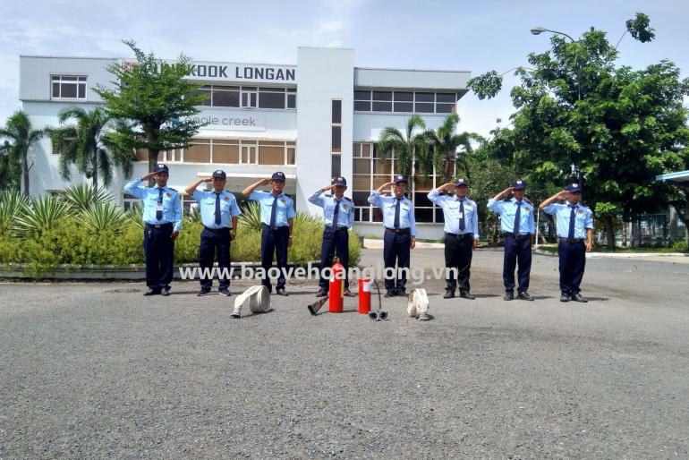 CÔNG TÁC HUẤN LUYỆN BỒI DƯỠNG NGHIỆP VỤ PCCC ĐỊNH KỲ KV LONG AN-TIỀN GIANG