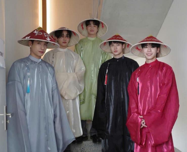 19/04/2025 Sự kiện YinWar Fanmeeting 1st in Vietnam tại White Palace Võ Văn Kiệt, Bình Tân, TP. HCM