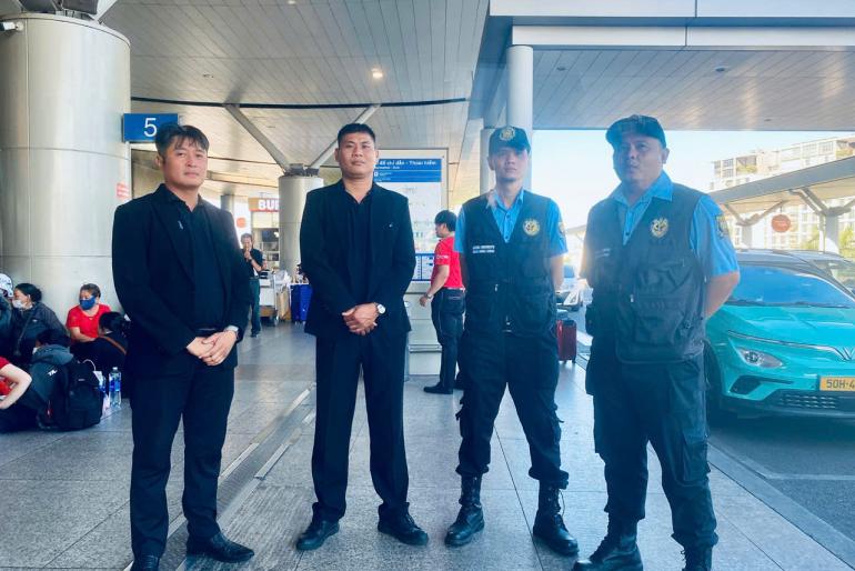 05/05/2025 – Hộ tống THOMASKONG & AUAUSAVE (THÁI LAN) ra  sân bay Tân Sơn Nhất về nước