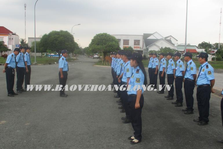 BẢO VỆ HOÀNG LONG ĐÀO TẠO HUẤN LUYỆN KHÓA MỚI-TÁC PHONG ĐIỀU LỆNH 1