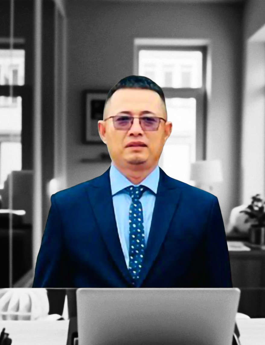 MR. HAU (Chairman/ceo)